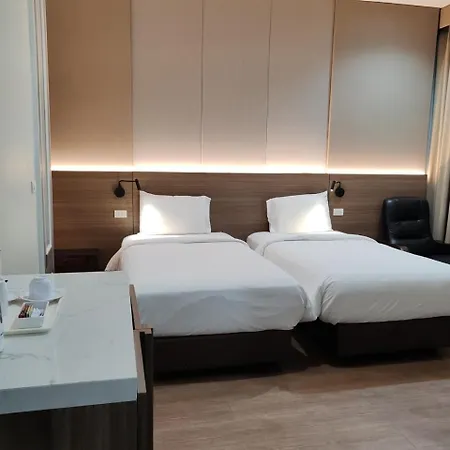 J Park Hotel - Sha Extra Plus Chonburi Exterior photo